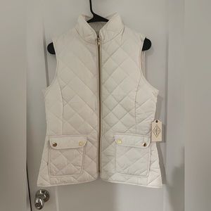 **NWT** St John’s Bay Cream Vest